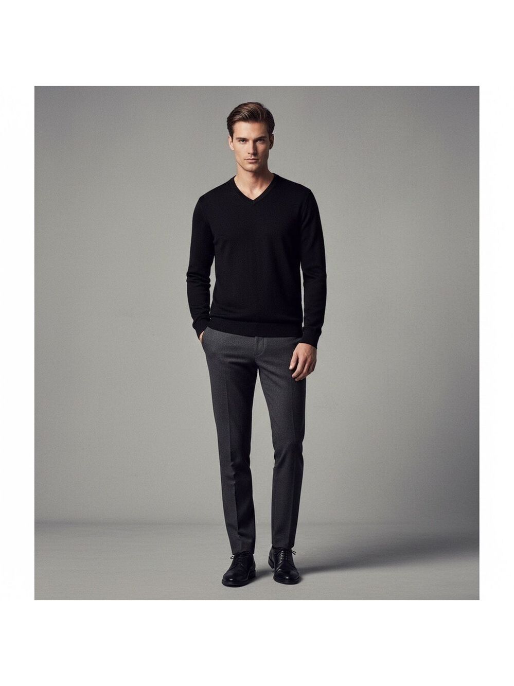 Gap Black V-Neck Sweater 100 percent merino wool size M